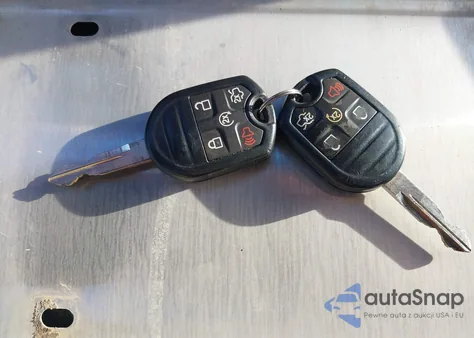 2015 Ford Expedition Xlt z USA, uszkodzony, nr VIN 1FMJU1HT0FEF44583